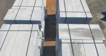 咸宁 路沿石装车出货