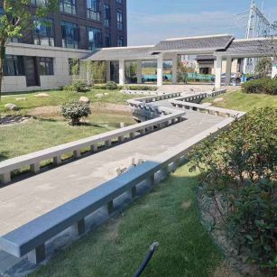 咸宁 芝麻灰小区坐凳&栏杆安装效果