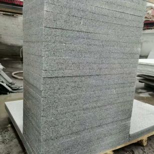 咸宁 花岗岩 地铺成品300*600，尺寸标准、厚薄均匀