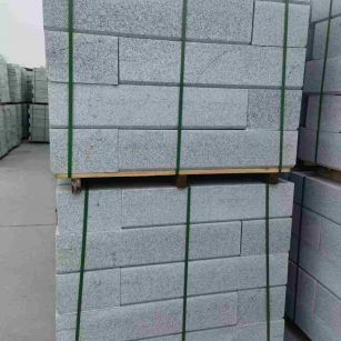 咸宁芝麻白路沿石