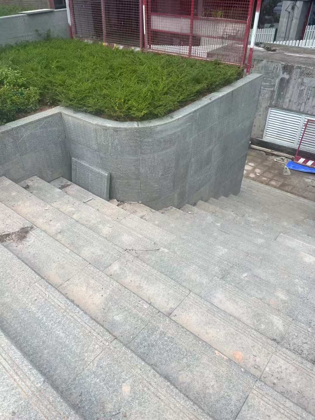 咸宁 芝麻黑火烧面铺装案例