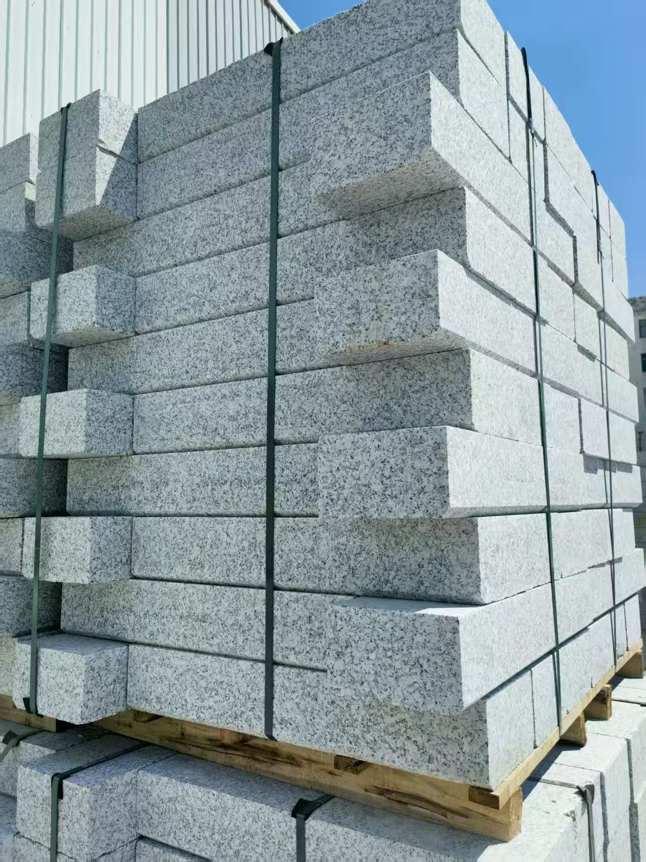 咸宁 路沿石颜色均匀、尺寸标准