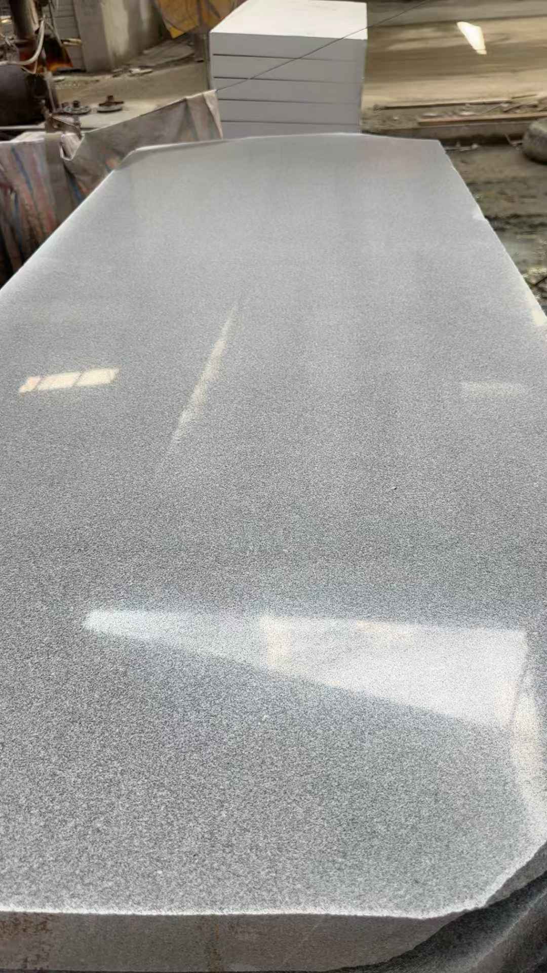 咸宁 芝麻灰磨光面