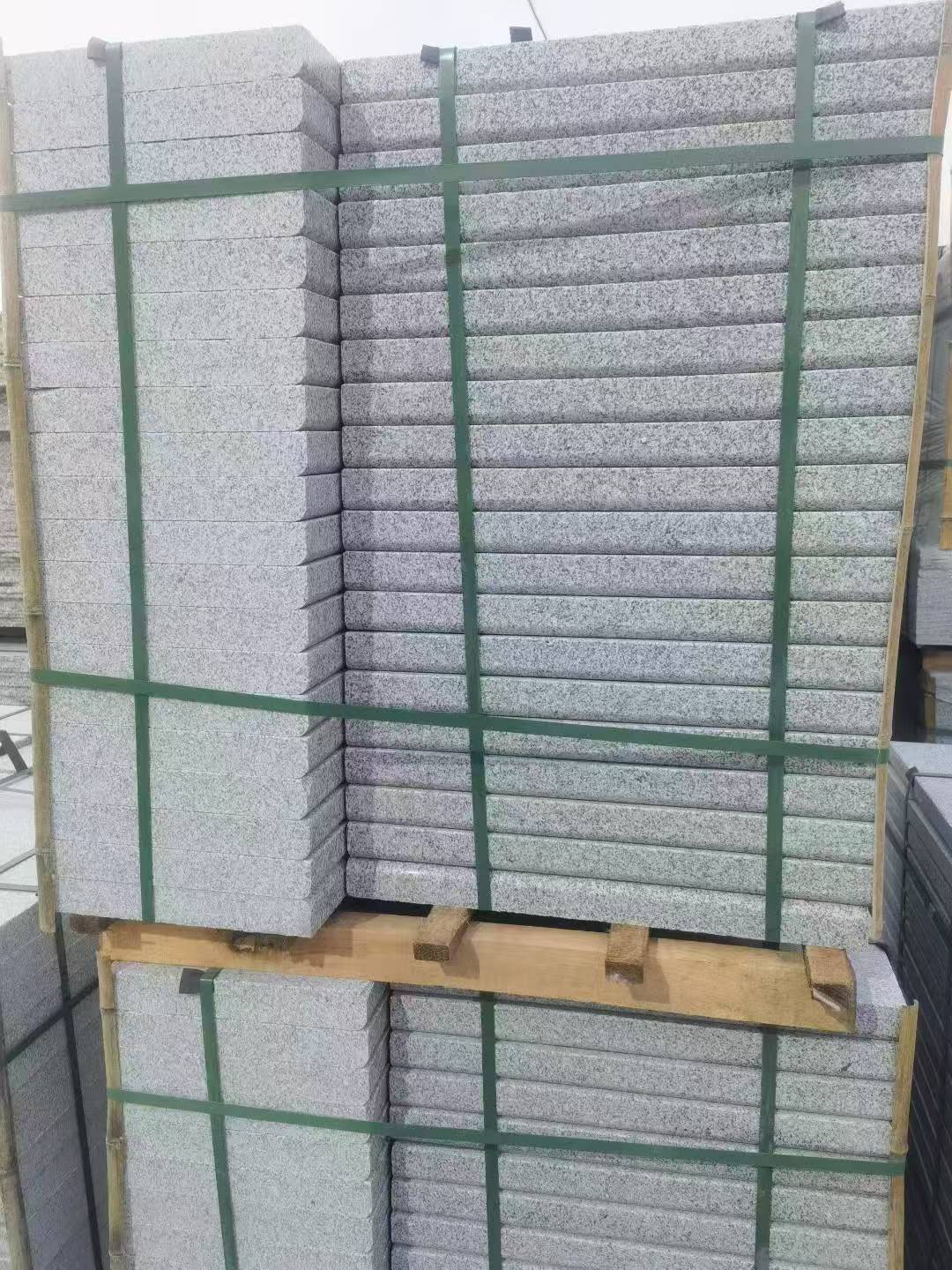 咸宁 5公分芝麻白，倒斜角，室外楼梯踏步